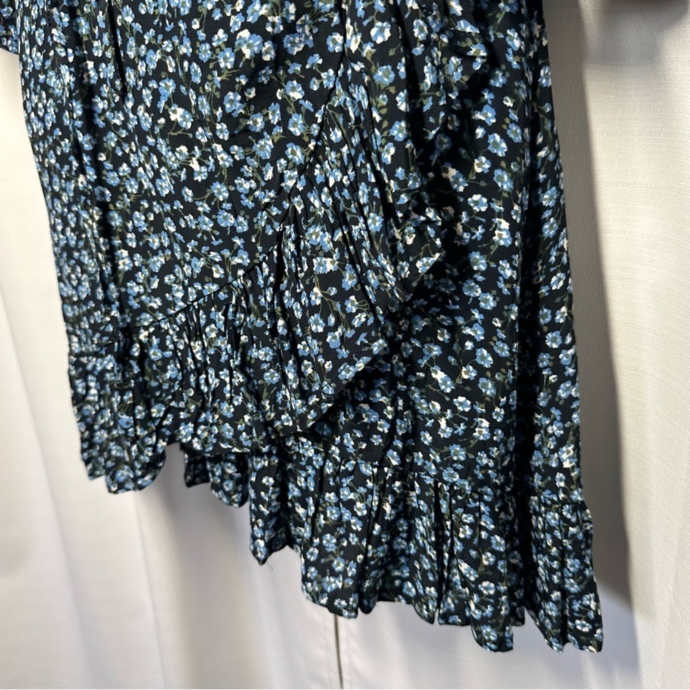 Faithfull the Brand Anthropologie Blue Ditsy Floral Bell Sleeve Wrap Dress Sz 6 - Picture 3 of 14